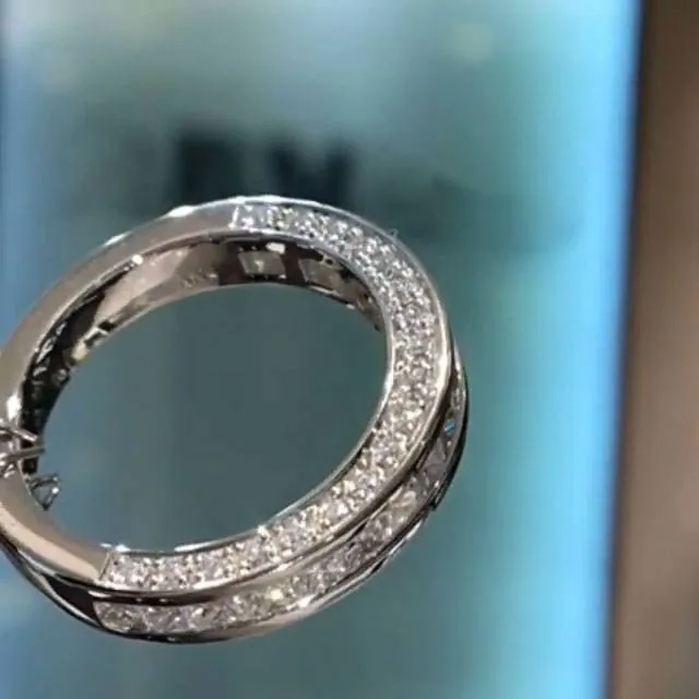 Handmade 3D Stone Princess and Round Cut Wedding Band