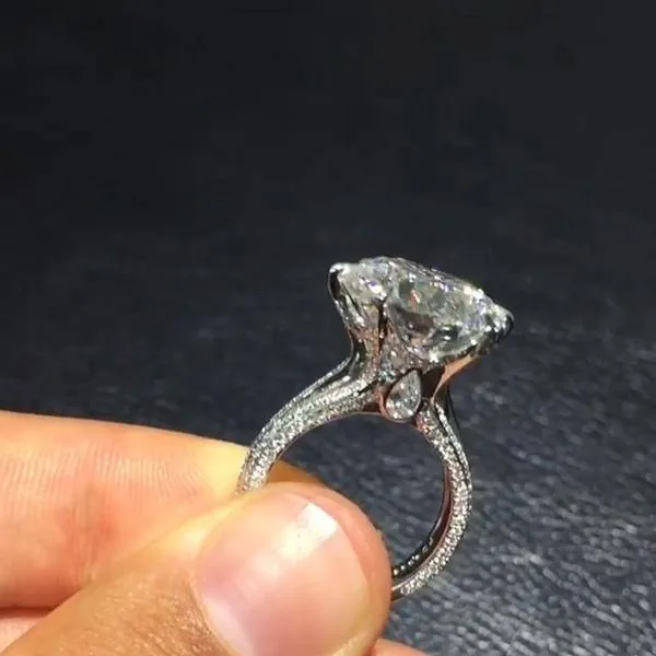 Handmade 5.5 Ct Round Cut Sterling Silver Engagement Ring