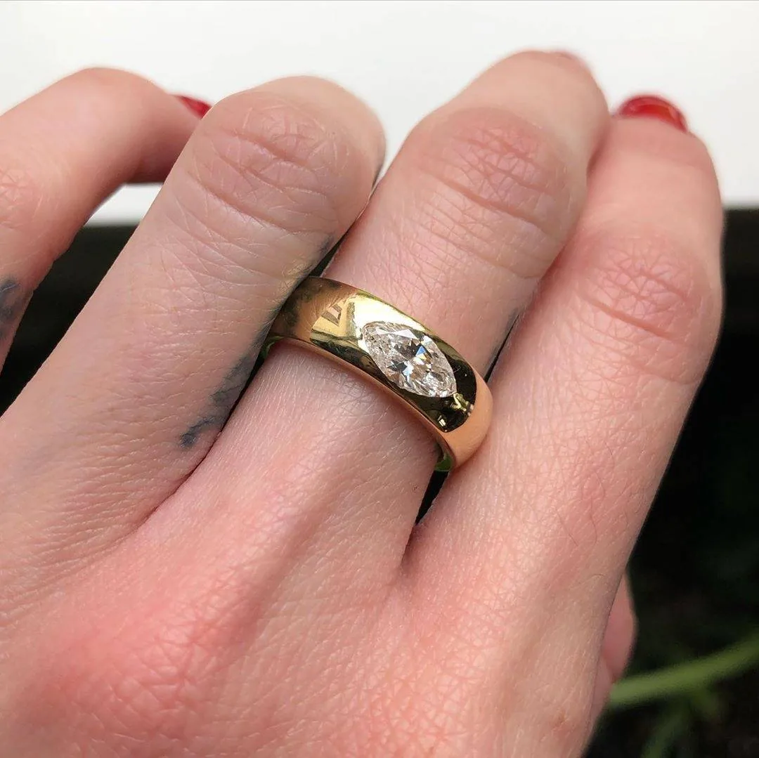 Handmade 0.87ct Marquise Stone Ring In Yellow Gold