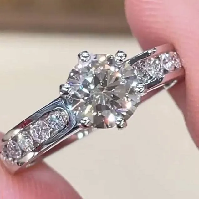 Handmade1.5ct 6-Prong Round Brilliant Diamond Ring