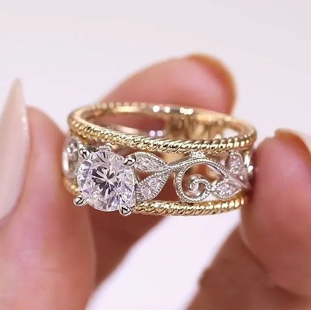 Handmade Two-tone Vintange Engraved Round Sapphire Engagement Ring