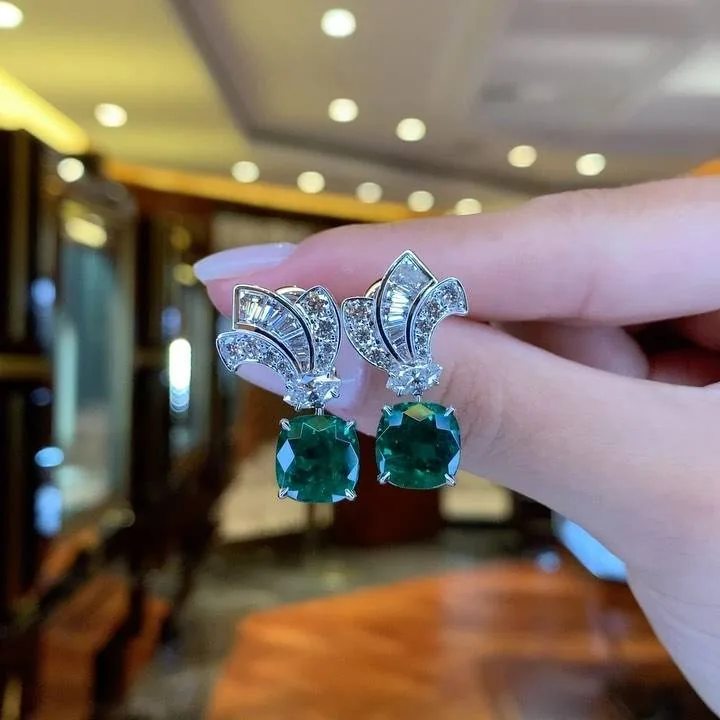 Fashion Wave Earrings Studs