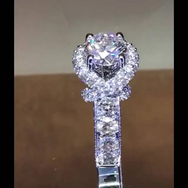 Handmade Stunning 3.0 CT Round Cut Engagement Ring