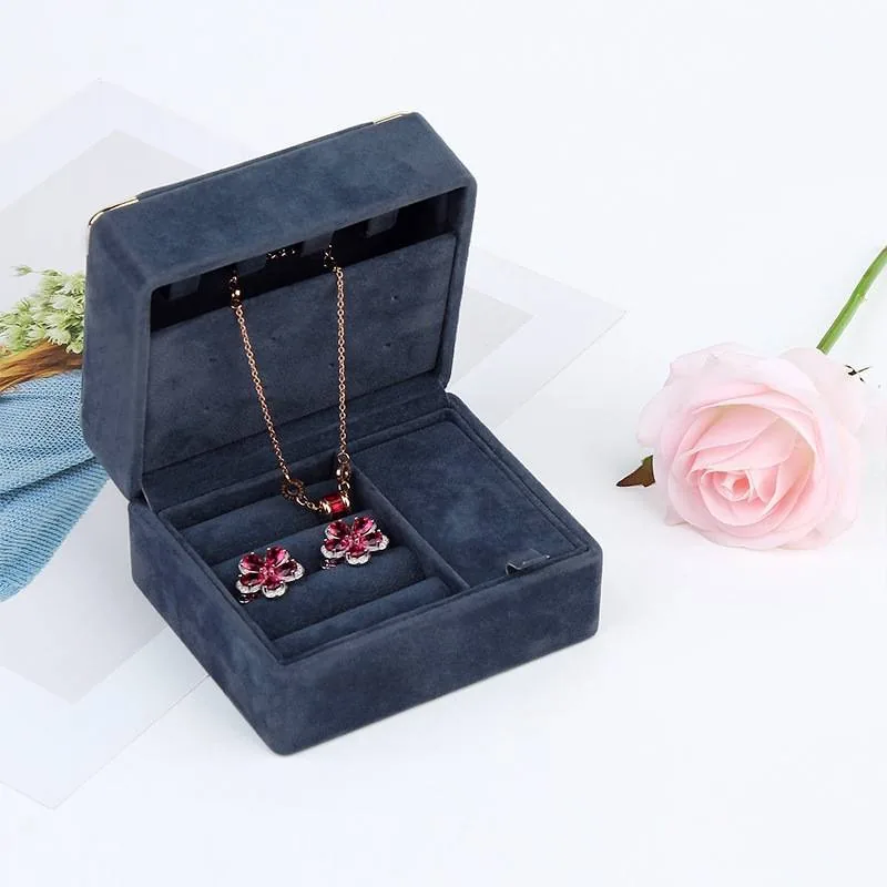 Handmade Velvet Portable Travel Case Jewelry Box