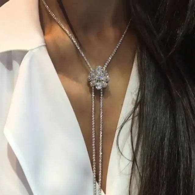 Handmade Luxury Adjusting Flower Design Necklace