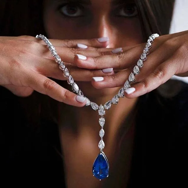 Handmade Luxury Pear cut Sapphire Necklace