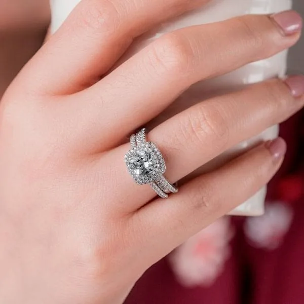 Handmade Brilliant 1 ct Cushion Cut Wedding Set