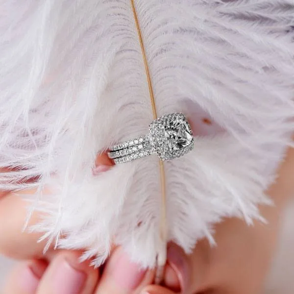 Handmade Brilliant 1 ct Cushion Cut Wedding Set