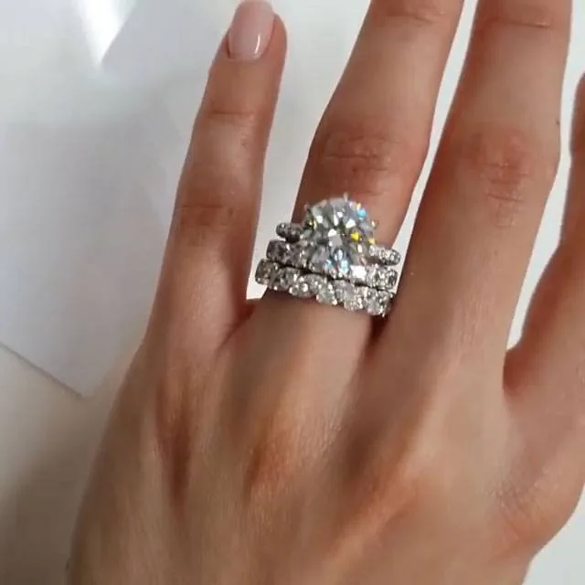 Handmade 2.5CT Round Cut Bridal Set in Sterling Silver